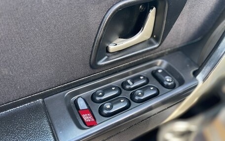 Land Rover Freelander II рестайлинг 2, 2006 год, 555 000 рублей, 18 фотография