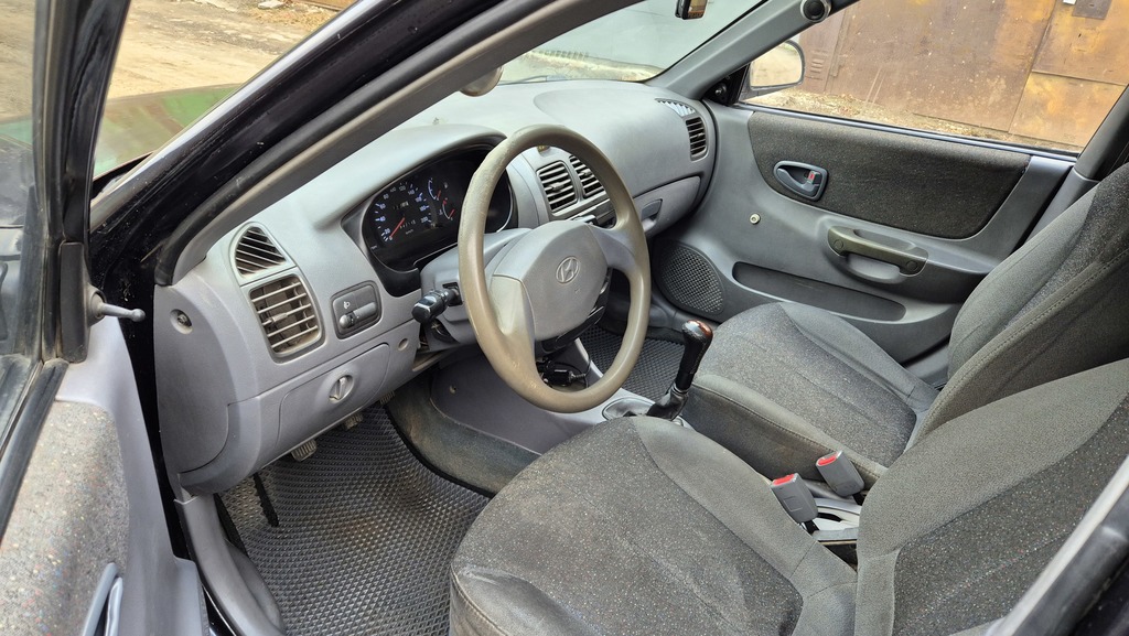 Hyundai Accent II, 2008 год, 235 000 рублей, 15 фотография