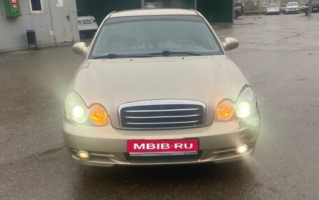 Hyundai Sonata IV рестайлинг, 2005 год, 360 000 рублей, 1 фотография