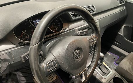 Volkswagen Passat B7, 2011 год, 899 000 рублей, 13 фотография