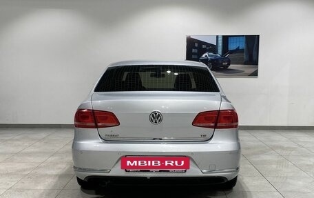 Volkswagen Passat B7, 2011 год, 899 000 рублей, 6 фотография