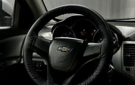 Chevrolet Cruze II, 2012 год, 549 777 рублей, 8 фотография