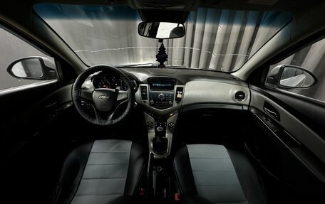 Chevrolet Cruze II, 2012 год, 549 777 рублей, 12 фотография