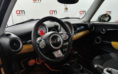 MINI Hatch, 2007 год, 499 000 рублей, 10 фотография