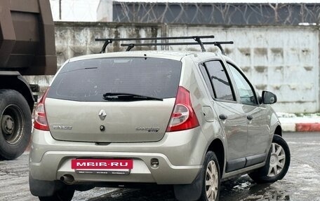 Renault Sandero I, 2013 год, 398 000 рублей, 3 фотография