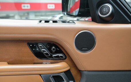 Land Rover Range Rover IV рестайлинг, 2019 год, 6 999 000 рублей, 16 фотография