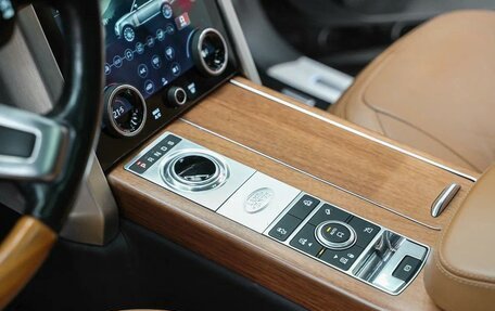 Land Rover Range Rover IV рестайлинг, 2019 год, 6 999 000 рублей, 12 фотография