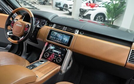 Land Rover Range Rover IV рестайлинг, 2019 год, 6 999 000 рублей, 7 фотография