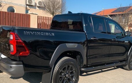 Toyota Hilux VIII, 2024 год, 11 990 000 рублей, 6 фотография