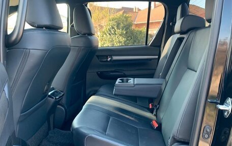 Toyota Hilux VIII, 2024 год, 11 990 000 рублей, 16 фотография