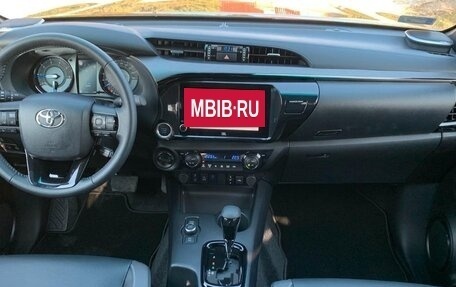 Toyota Hilux VIII, 2024 год, 11 990 000 рублей, 8 фотография