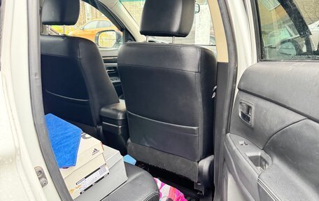 Mitsubishi Outlander III рестайлинг 3, 2018 год, 2 200 000 рублей, 9 фотография