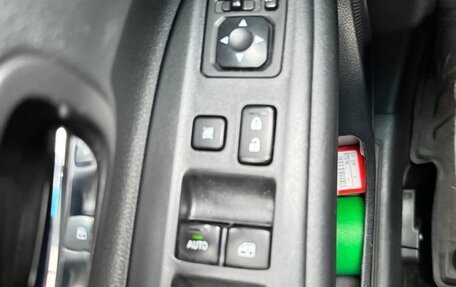 Mitsubishi Outlander III рестайлинг 3, 2018 год, 2 200 000 рублей, 14 фотография