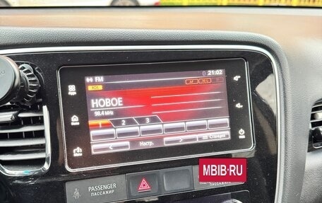 Mitsubishi Outlander III рестайлинг 3, 2018 год, 2 200 000 рублей, 17 фотография