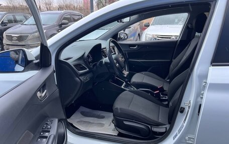 Hyundai Solaris II рестайлинг, 2018 год, 1 679 000 рублей, 6 фотография