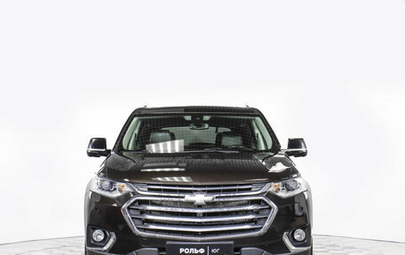 Chevrolet Traverse II, 2018 год, 2 095 000 рублей, 2 фотография