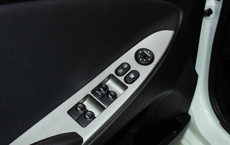 Hyundai Solaris II рестайлинг, 2016 год, 1 150 000 рублей, 22 фотография