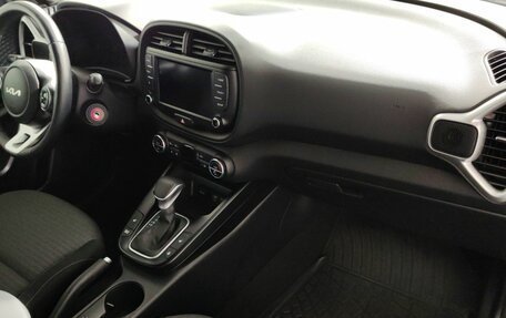 KIA Soul III, 2021 год, 2 200 000 рублей, 12 фотография