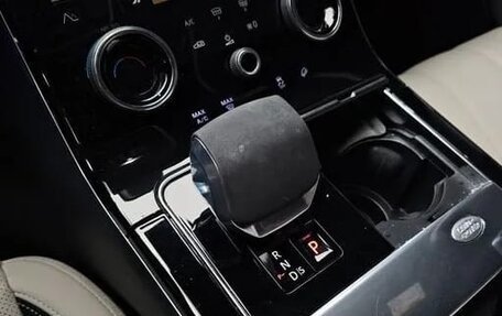 Land Rover Range Rover Velar I, 2022 год, 6 400 000 рублей, 11 фотография