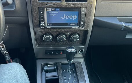 Jeep Cherokee, 2011 год, 1 540 000 рублей, 8 фотография