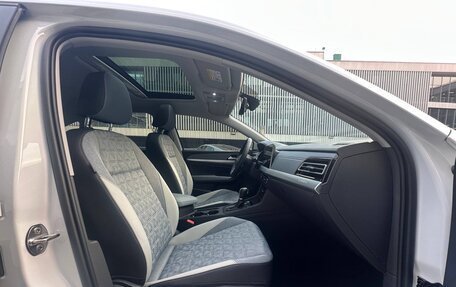 Volkswagen Lavida, 2022 год, 2 030 000 рублей, 8 фотография