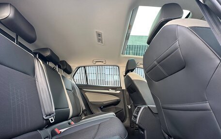 Volkswagen Golf VIII, 2022 год, 2 190 000 рублей, 10 фотография