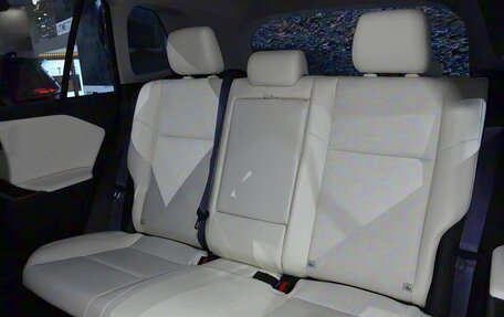 Toyota RAV4, 2025 год, 4 378 809 рублей, 6 фотография