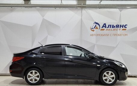Hyundai Solaris II рестайлинг, 2011 год, 730 000 рублей, 2 фотография