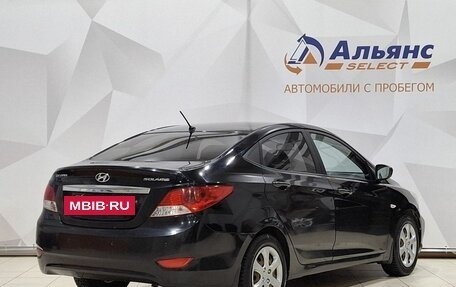 Hyundai Solaris II рестайлинг, 2011 год, 730 000 рублей, 3 фотография