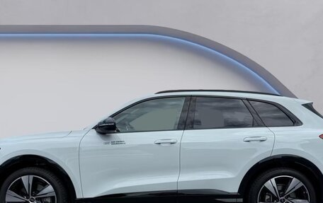 Audi Q5, 2024 год, 8 500 000 рублей, 3 фотография