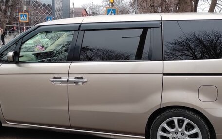 Honda Elysion I, 2005 год, 800 000 рублей, 5 фотография