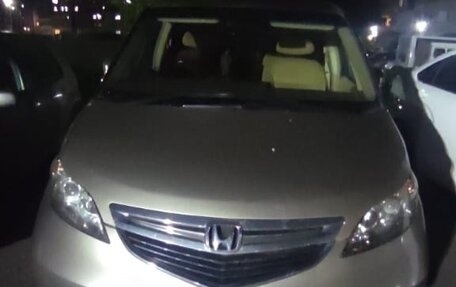 Honda Elysion I, 2005 год, 800 000 рублей, 7 фотография