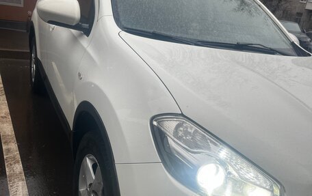 Nissan Qashqai, 2011 год, 1 050 000 рублей, 4 фотография