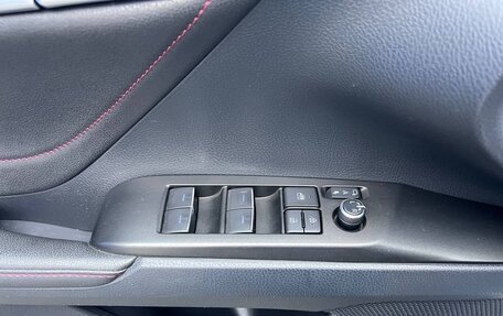 Toyota Camry, 2021 год, 4 190 000 рублей, 13 фотография