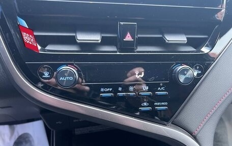 Toyota Camry, 2021 год, 4 190 000 рублей, 10 фотография