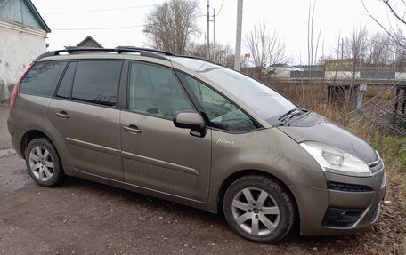 Citroen C4 Picasso II рестайлинг, 2010 год, 530 000 рублей, 10 фотография
