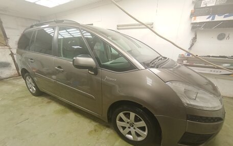 Citroen C4 Picasso II рестайлинг, 2010 год, 530 000 рублей, 16 фотография
