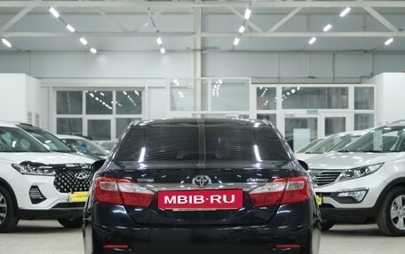 Toyota Camry, 2012 год, 1 989 000 рублей, 6 фотография