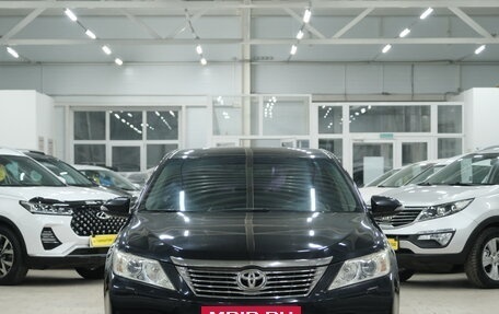 Toyota Camry, 2012 год, 1 989 000 рублей, 2 фотография