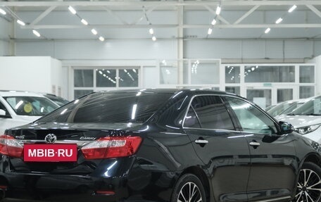 Toyota Camry, 2012 год, 1 989 000 рублей, 7 фотография