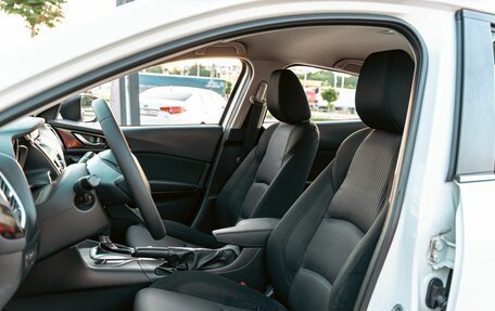 Mazda 3, 2017 год, 1 455 000 рублей, 11 фотография