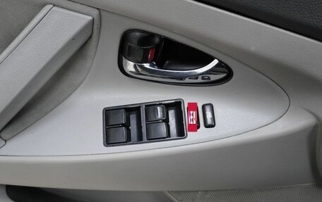 Toyota Camry, 2008 год, 899 000 рублей, 21 фотография