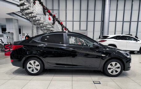 Hyundai Solaris II рестайлинг, 2016 год, 950 000 рублей, 8 фотография