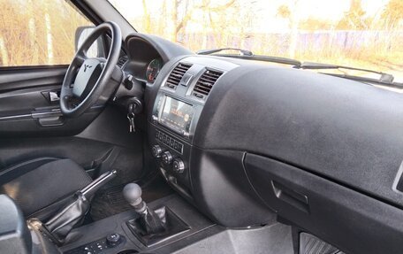 ЛуАЗ Patriot, 2015 год, 940 000 рублей, 9 фотография
