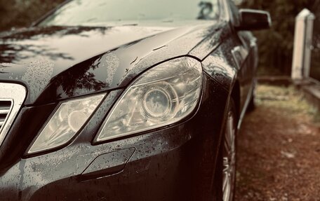 Mercedes-Benz E-Класс, 2010 год, 680 000 рублей, 25 фотография