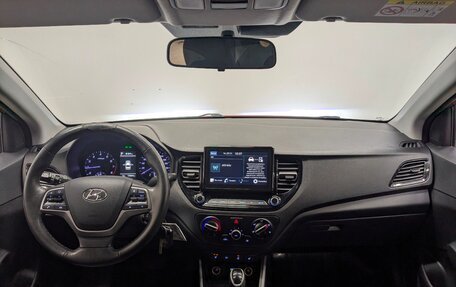 Hyundai Solaris II рестайлинг, 2020 год, 1 335 000 рублей, 18 фотография