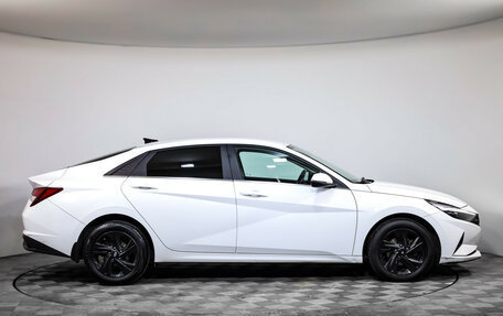 Hyundai Elantra, 2021 год, 1 599 000 рублей, 4 фотография