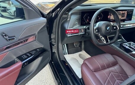 BMW 7 серия, 2023 год, 15 490 000 рублей, 9 фотография