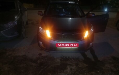 KIA Rio III рестайлинг, 2011 год, 518 000 рублей, 13 фотография