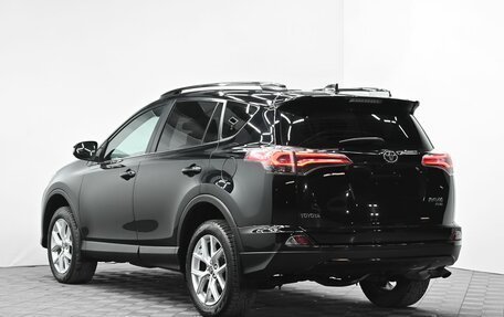 Toyota RAV4, 2019 год, 2 235 000 рублей, 3 фотография